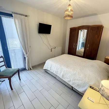 Apartman Pmr Avec Terrasse Au Coeur De Granville, Proche Et Port - Fr-1-361-508