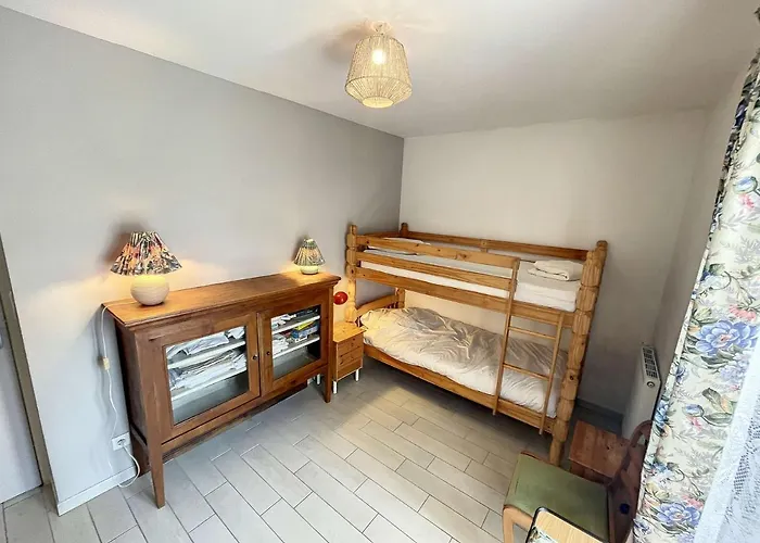 Pmr Avec Terrasse Au Coeur De Granville, Proche Et Port - Fr-1-361-508 Apartman Granville